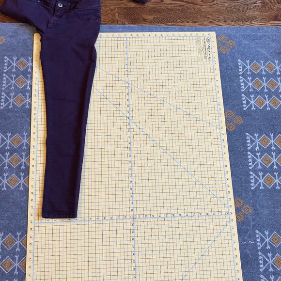 DL1961 Emma Legging Stretch Jeans in Geode color. Sz 29 - Picture 4 of 8